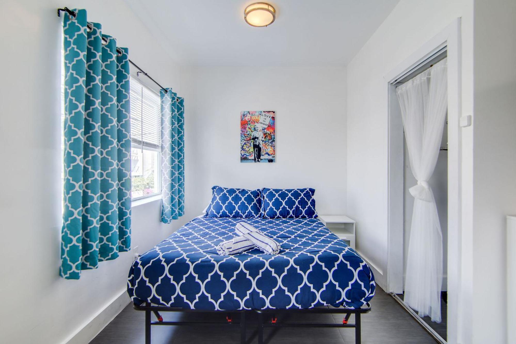 Charming Large Studio Near Ocean Dr - South Beach マイアミビーチ エクステリア 写真