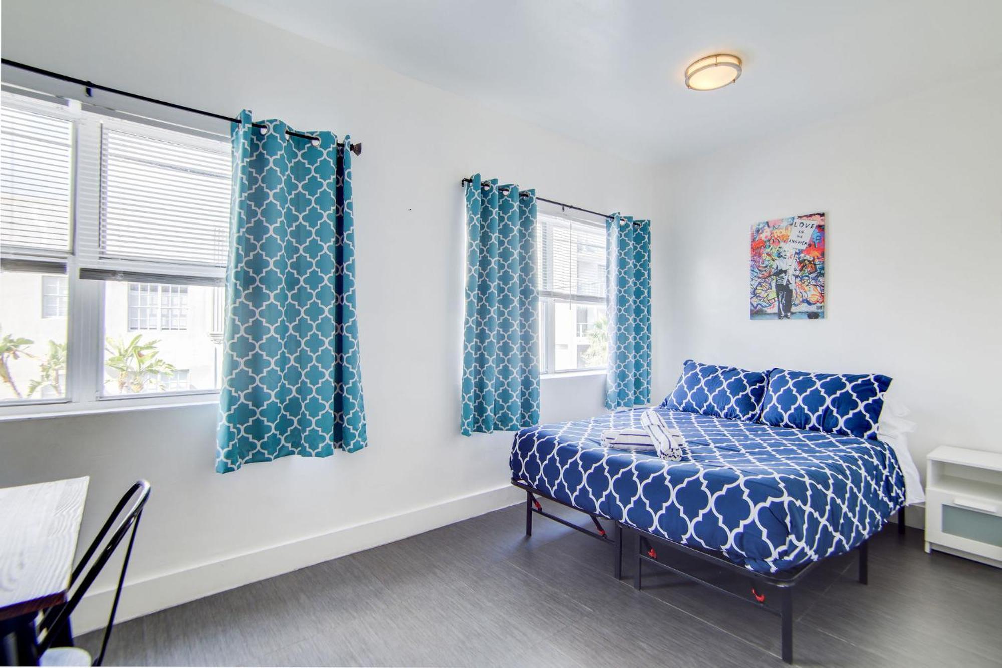 Charming Large Studio Near Ocean Dr - South Beach マイアミビーチ エクステリア 写真